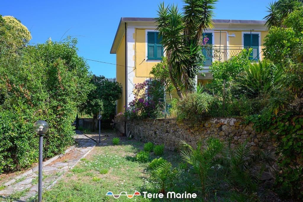 Nettuno, Terremarine Apartment Monterosso al Mare Luaran gambar